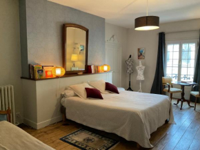 Ainsi de Suites - CHAMBRES & TABLE D'HÔTES - Spa & massages